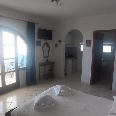 Castello Azzurro Inn