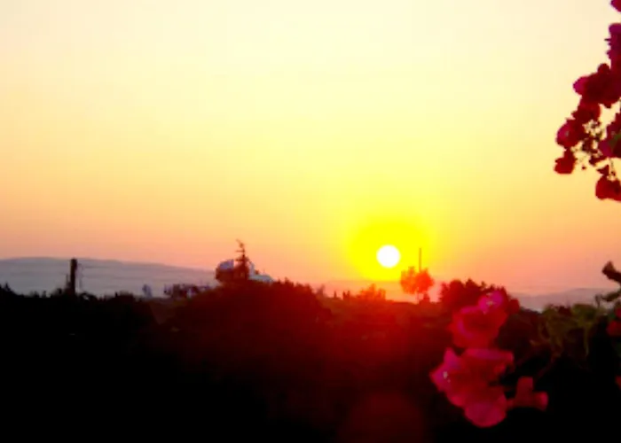 Castello Azzurro Agia Anna (Naxos)